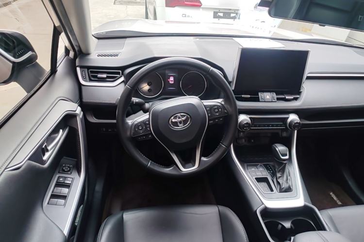 Used Toyota Wildlander 2022 2.0L CVT Two-Wheel Drive Luxury PLUS Edition Steering Wheel