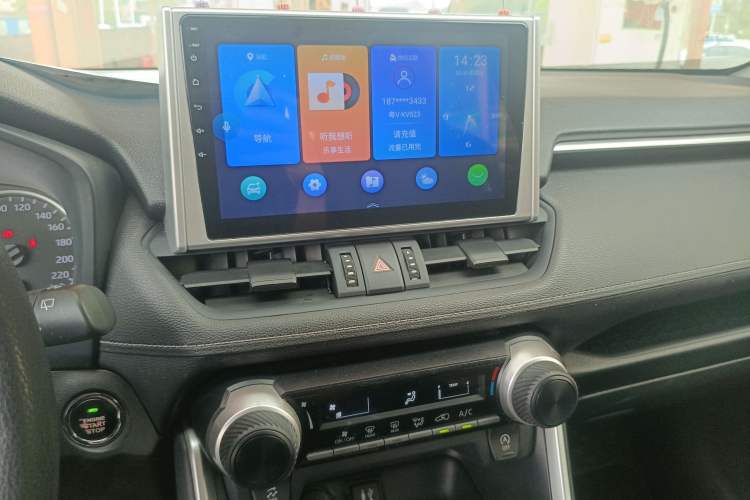 Used Toyota Wildlander 2022 2.0L CVT Two-Wheel Drive Leading Edition Audio And AC Panel