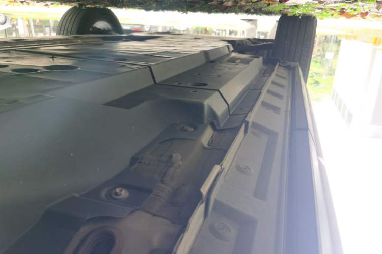 Used Toyota Wildlander 2022 2.0L CVT Two-Wheel Drive Luxury Edition Chassis Rear Left
