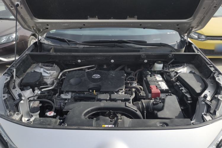 Used Toyota Wildlander 2022 2.0L CVT 4x4 Luxury PLUS Edition Engine Bay