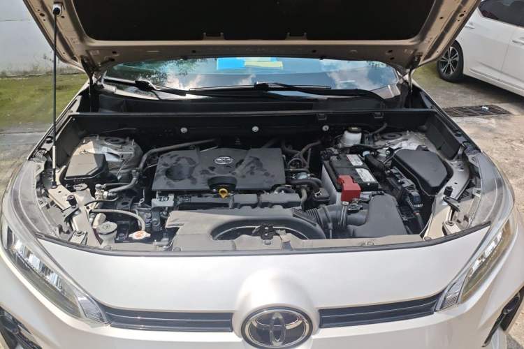 Used Toyota Wildlander 2022 2.0L CVT 4x4 Luxury PLUS Edition Engine Bay