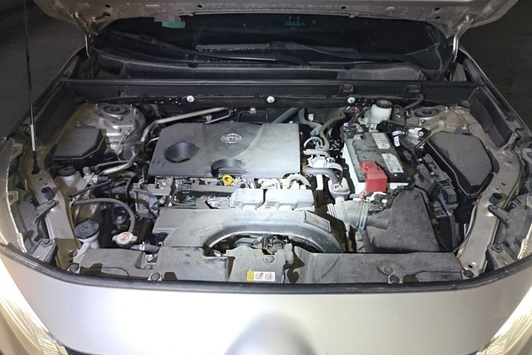 Used Toyota Wildlander 2022 2.0L CVT Two-Wheel Drive Luxury PLUS Edition Engine Bay