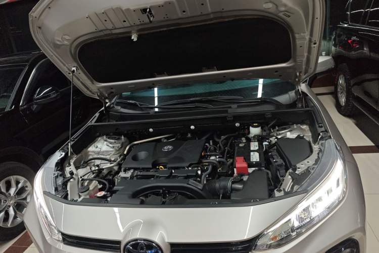 Used Toyota Wildlander 2022 2.0L CVT Two-Wheel Drive Luxury Edition Engine Bay
