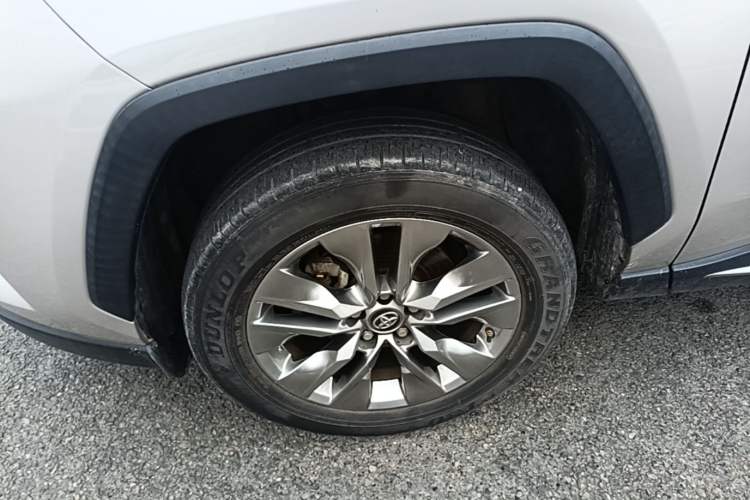 Used Toyota Wildlander 2022 Dual-Engine 2.5L E-CVT Two-Wheel Drive Luxury Edition Exterior 4