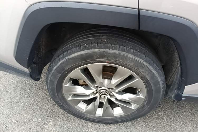 Used Toyota Wildlander 2022 Dual-Engine 2.5L E-CVT Two-Wheel Drive Luxury Edition Exterior 5