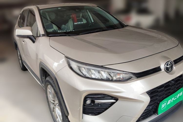 Used Toyota Wildlander 2022 2.0L CVT Two-Wheel Drive Luxury PLUS Edition Front Right 45 Deg