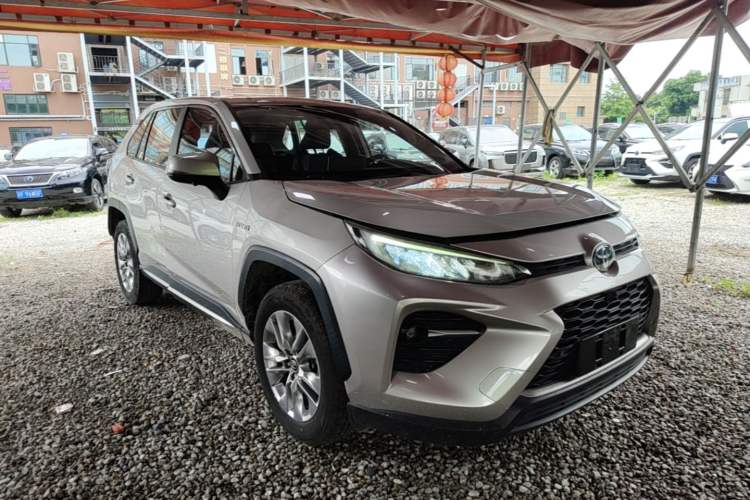Used Toyota Wildlander 2022 Dual-Engine 2.5L E-CVT Two-Wheel Drive Luxury Edition Front Right 45 Deg
