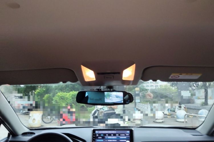 Used Toyota Wildlander 2022 Updated Version 2.0L CVT Two-Wheel Drive Leading Edition Headliner
