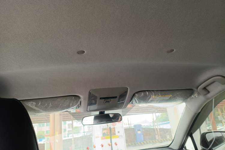 Used Toyota Wildlander 2022 2.0L CVT Two-Wheel Drive Leading Edition Headliner