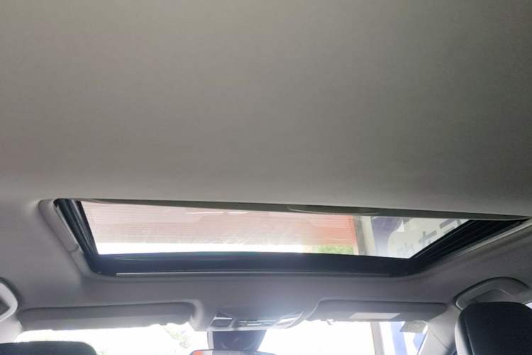 Used Toyota Wildlander 2022 2.0L CVT Two-Wheel Drive Luxury Edition Headliner