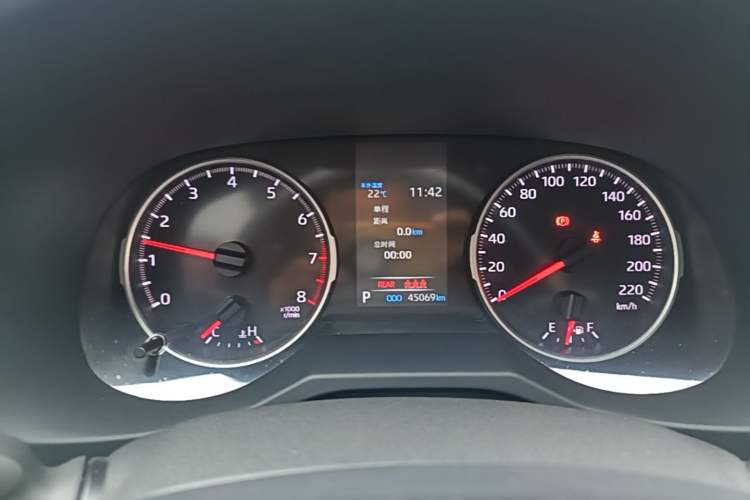 Used Toyota Wildlander 2022 2.0L CVT Two-Wheel Drive Luxury Edition Instrument Cluster