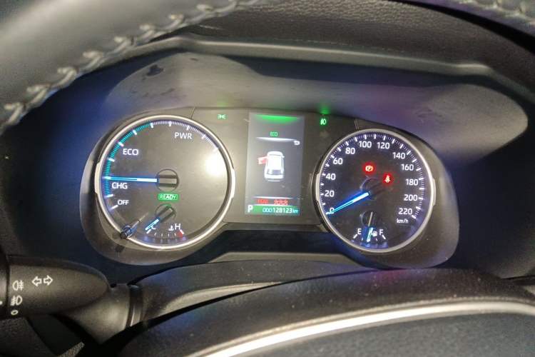 Used Toyota Wildlander 2022 Dual-Engine 2.5L E-CVT Two-Wheel Drive Luxury PLUS Edition Instrument Cluster