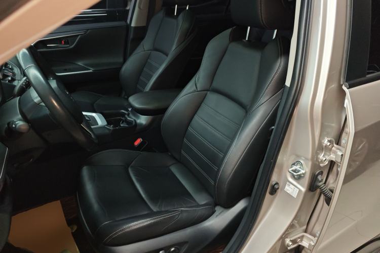 Used Toyota Wildlander 2022 2.0L CVT Two-Wheel Drive Luxury Edition Left Front Seat