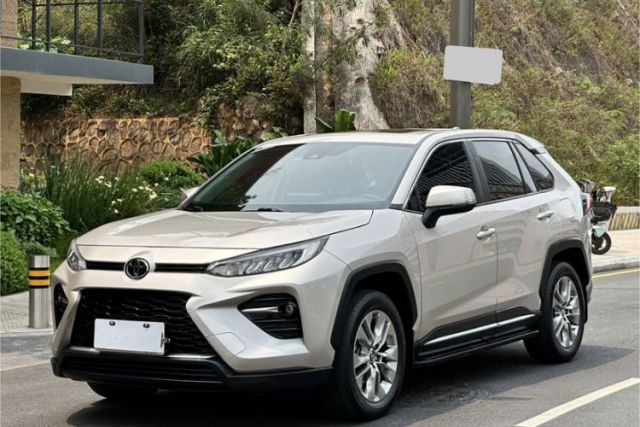 Ojetý Toyota Wildlander 2022 2.0L CVT Two-Wheel Drive Luxury Edition