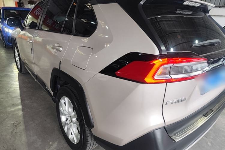 Used Toyota Wildlander 2022 Updated Version 2.0L CVT Two-Wheel Drive Leading Edition Rear Left 45 Deg