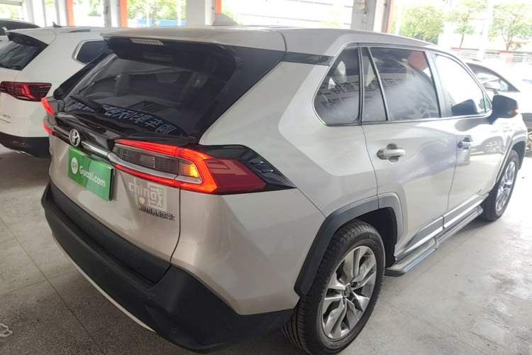 Used Toyota Wildlander 2022 2.0L CVT Two-Wheel Drive Luxury Edition Rear Right 45 Deg