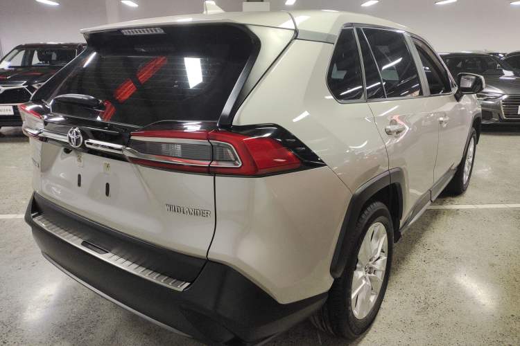Used Toyota Wildlander 2022 Updated Version 2.0L CVT Two-Wheel Drive Leading Edition Rear Right 45 Deg