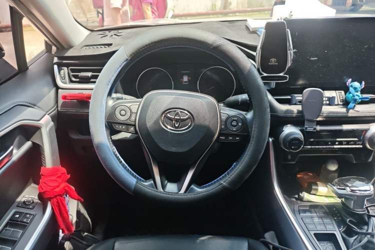 Used Toyota Wildlander 2022 2.0L CVT 4x4 Luxury PLUS Edition Steering Wheel