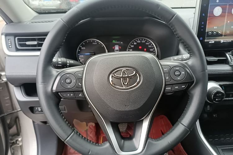 Used Toyota Wildlander 2022 Dual-Engine 2.5L E-CVT Two-Wheel Drive Luxury Edition Steering Wheel