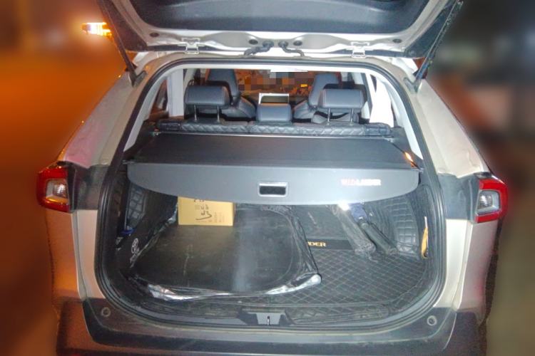 Used Toyota Wildlander 2022 Dual-Motor 2.5L E-CVT 4x4 Luxury PLUS Edition Trunk