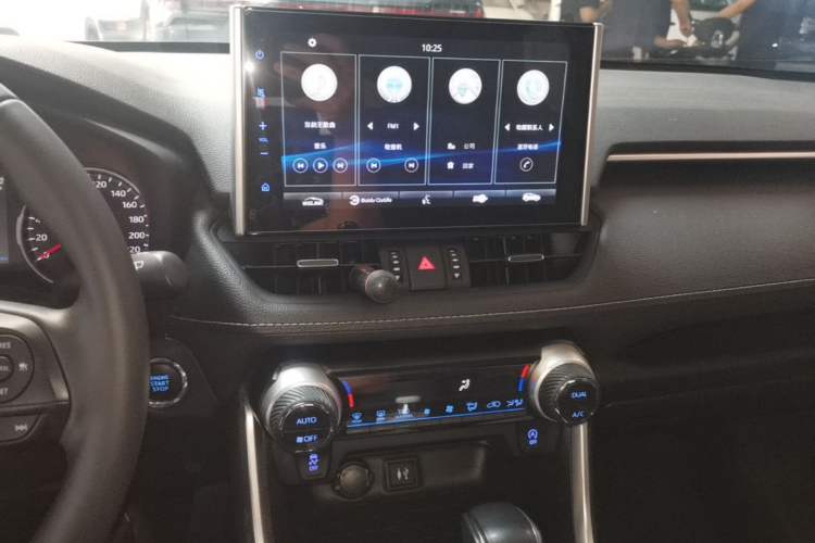 Used Toyota Wildlander 2022 2.0L CVT Two-Wheel Drive Luxury PLUS Edition Audio And AC Panel