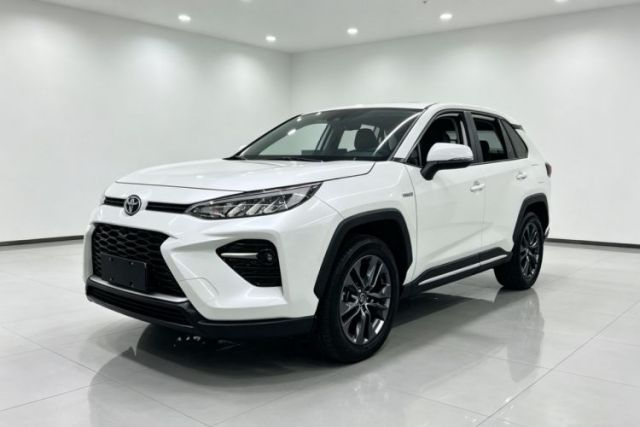 Used Toyota Wildlander 2022 Dual-Motor 2.5L E-CVT 4x4 Luxury PLUS Edition