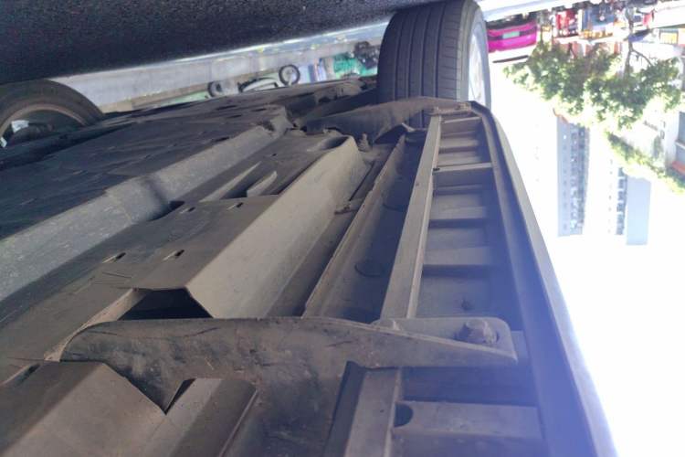 Used Toyota Wildlander 2022 2.0L CVT Two-Wheel Drive Leading Edition Chassis Front Left