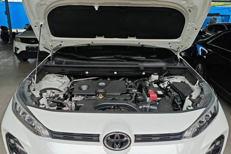 Used Toyota Wildlander 2022 2.0L CVT Two-Wheel Drive Luxury Edition Engine Bay
