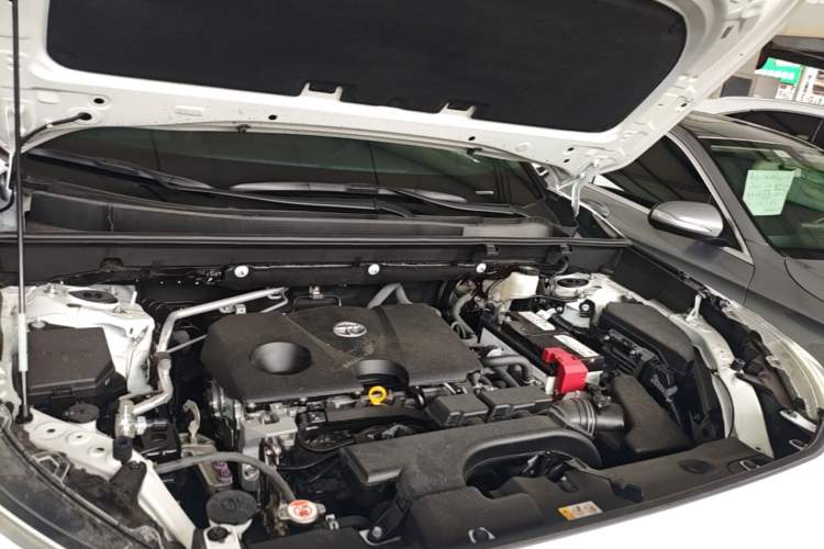 Used Toyota Wildlander 2022 2.0L CVT 4x4 Luxury PLUS Edition Engine Bay