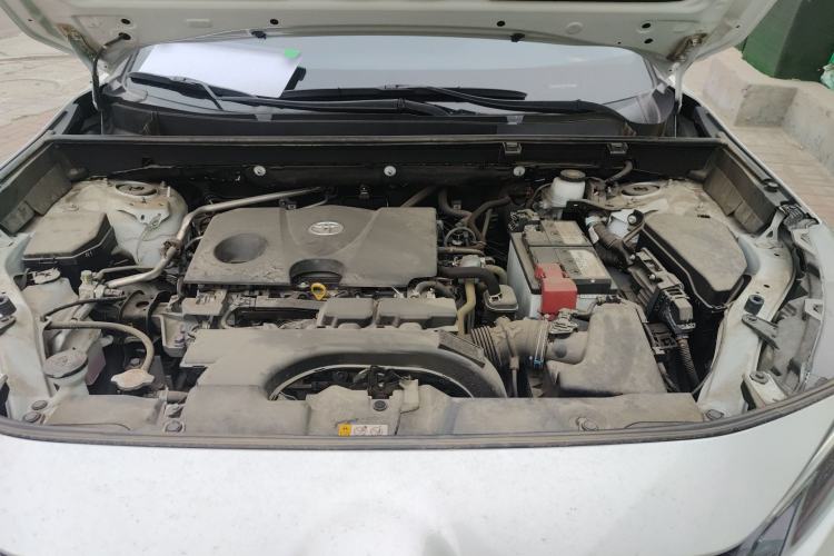 Used Toyota Wildlander 2022 2.0L CVT Two-Wheel Drive Luxury PLUS Edition Engine Bay