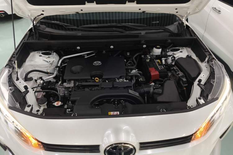 Used Toyota Wildlander 2022 2.0L CVT Two-Wheel Drive Luxury Edition Engine Bay
