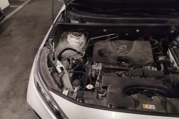 Used Toyota Wildlander 2022 2.0L CVT Four-Wheel Drive Luxury Edition Engine Bay Right