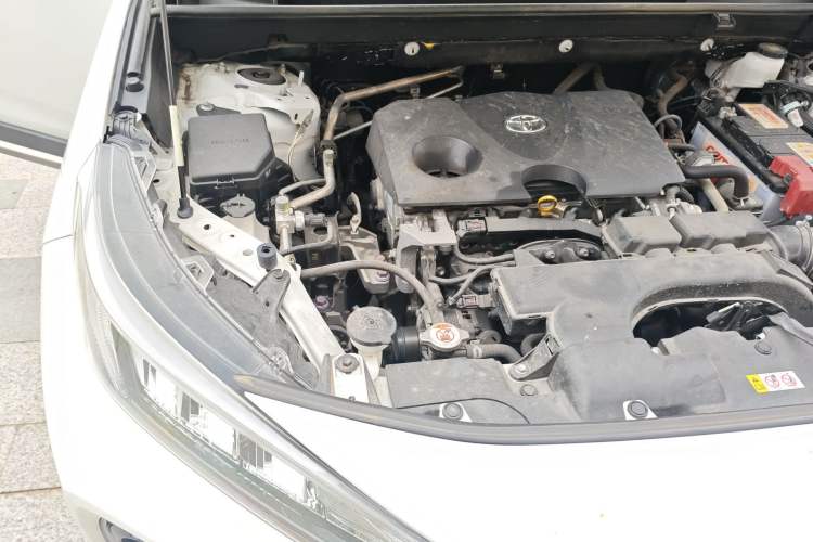 Used Toyota Wildlander 2022 2.0L CVT Two-Wheel Drive Luxury PLUS Edition Engine Bay Right