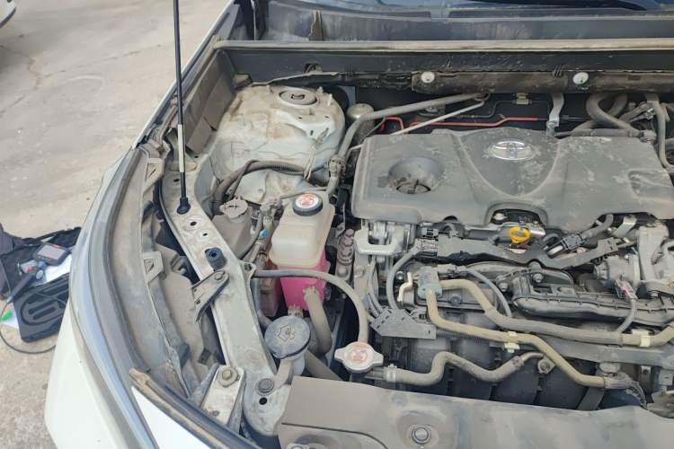 Used Toyota Wildlander 2022 Dual-Engine 2.5L E-CVT Two-Wheel Drive Leading Edition Engine Bay Right