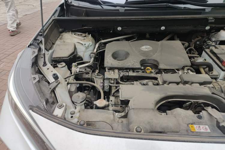 Used Toyota Wildlander 2022 2.0L CVT Two-Wheel Drive Luxury PLUS Edition Engine Bay Right
