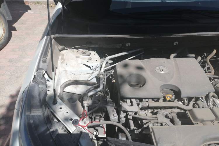 Used Toyota Wildlander 2022 2.0L CVT Two-Wheel Drive Leading Edition Engine Bay Right