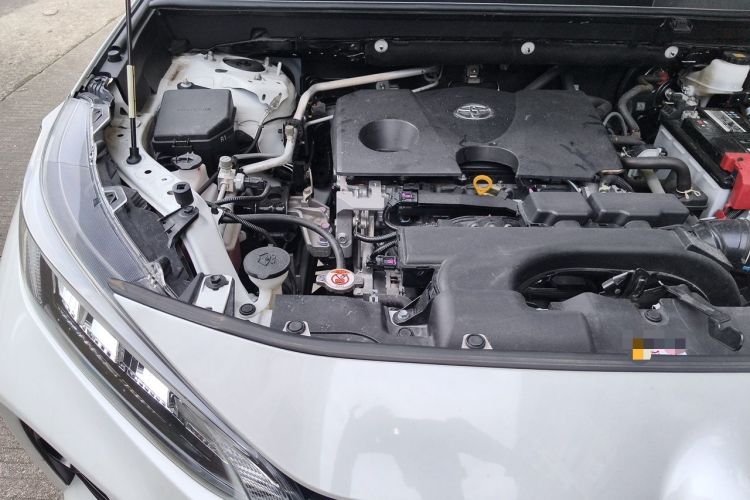Used Toyota Wildlander 2022 2.0L CVT Two-Wheel Drive Luxury PLUS Edition Engine Bay Right