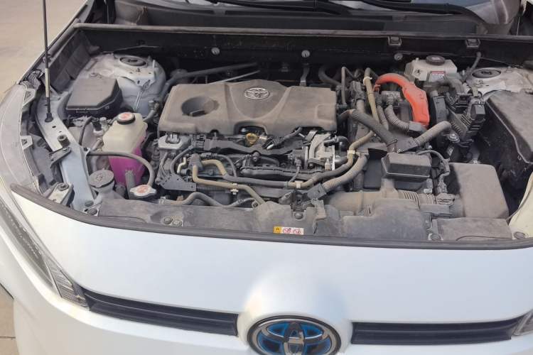 Used Toyota Wildlander 2022 Dual-Engine 2.5L E-CVT Four-Wheel Drive Luxury Edition Engine Bay Right