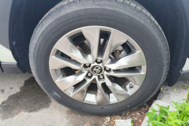Used Toyota Wildlander 2022 2.0L CVT 4x4 Luxury PLUS Edition Exterior 1