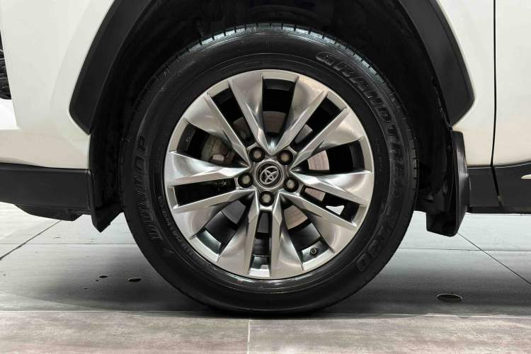 Used Toyota Wildlander 2022 2.0L CVT 4x4 Luxury PLUS Edition Exterior 11