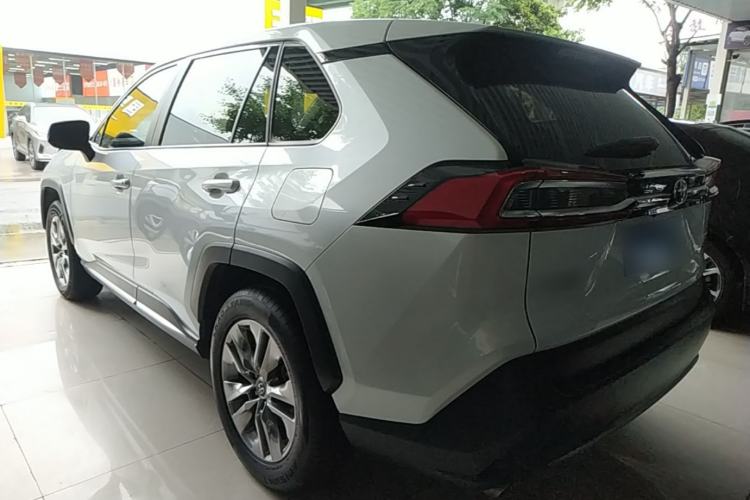 Used Toyota Wildlander 2022 2.0L CVT Two-Wheel Drive Luxury PLUS Edition Exterior 2