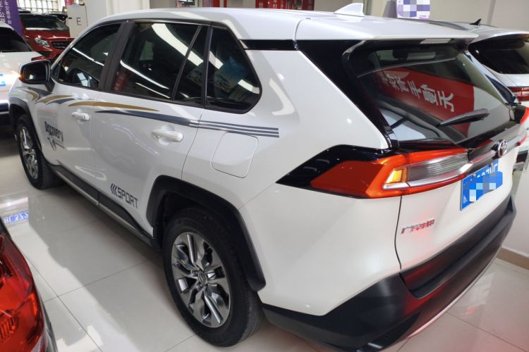 Used Toyota Wildlander 2022 2.0L CVT Two-Wheel Drive Luxury PLUS Edition Exterior 2