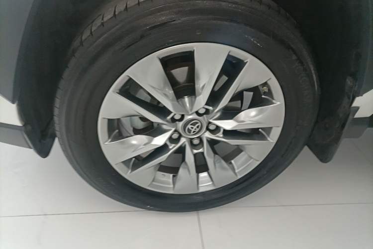 Used Toyota Wildlander 2022 2.0L CVT 4x4 Luxury PLUS Edition Exterior 4