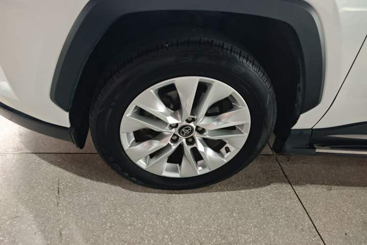 Used Toyota Wildlander 2022 2.0L CVT Two-Wheel Drive Leading Edition Exterior 4