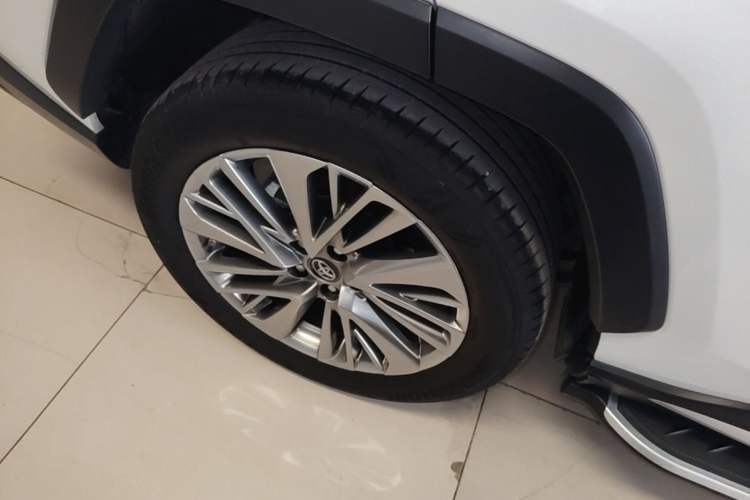Used Toyota Wildlander 2022 2.0L CVT Two-Wheel Drive Prestige Edition Exterior 5
