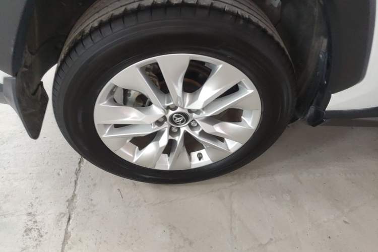 Used Toyota Wildlander 2022 2.0L CVT Two-Wheel Drive Leading Edition Exterior 5
