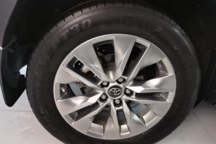 Used Toyota Wildlander 2022 2.0L CVT 4x4 Luxury PLUS Edition Exterior 5