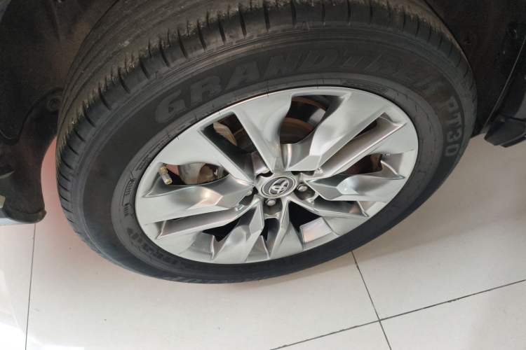 Used Toyota Wildlander 2022 2.0L CVT Two-Wheel Drive Luxury PLUS Edition Exterior 5