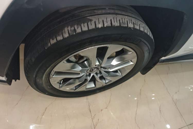 Used Toyota Wildlander 2022 2.0L CVT 4x4 Luxury PLUS Edition Exterior 7