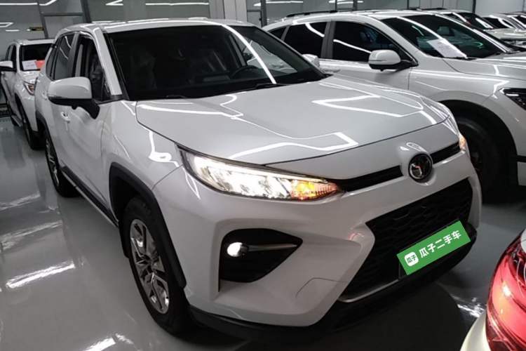 Used Toyota Wildlander 2022 2.0L CVT Two-Wheel Drive Luxury Edition Front Right 45 Deg